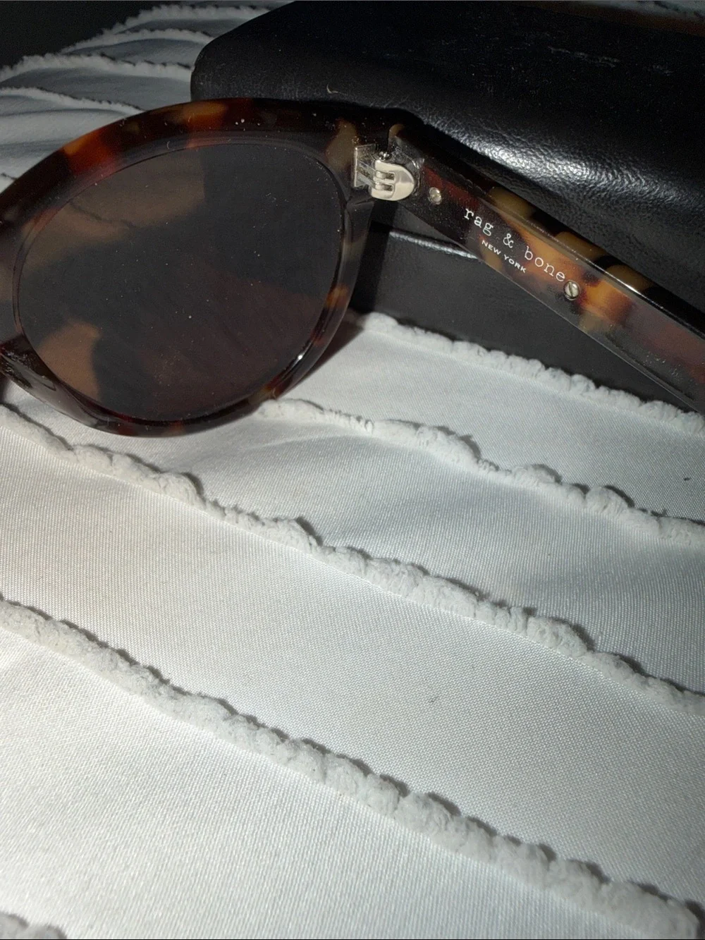 Rag & Bone Unisex Keaton Tortoise Sunglasses